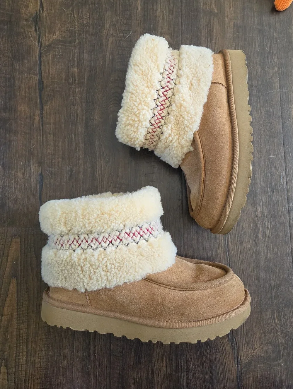 UGG Classic Ultra Mini Braid Chestnut Suede Sheepskin Ankle Boots Women's Size 6